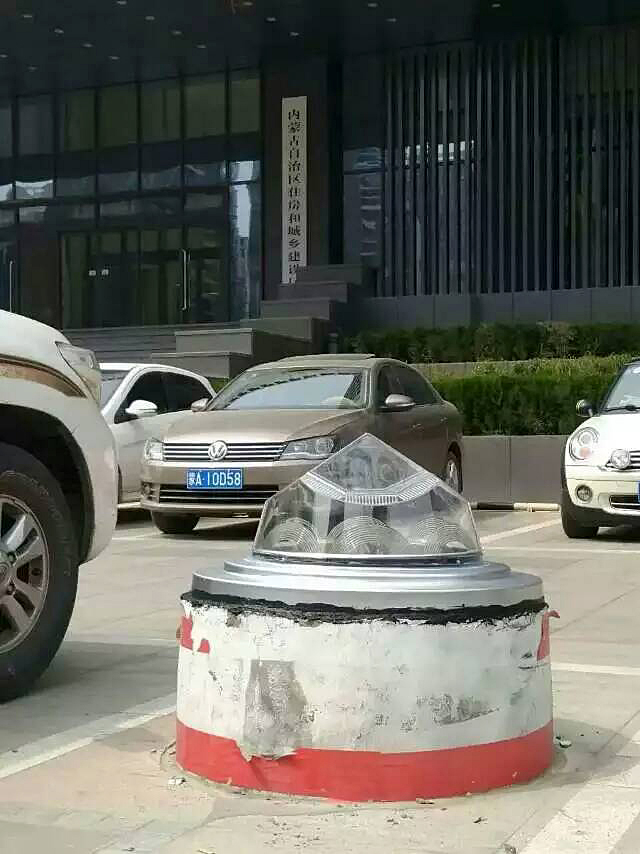 內(nèi)蒙古建設廣場應用光導照明系統(tǒng) 內(nèi)蒙古建設廣場應用光導照明系統(tǒng)