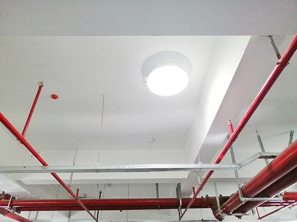 無(wú)電照明 無(wú)電照明