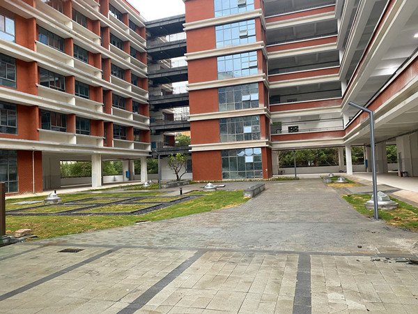 長沙中雅培粹雙語中學(xué)——無電照明 長沙中雅培粹雙語中學(xué)——無電照明